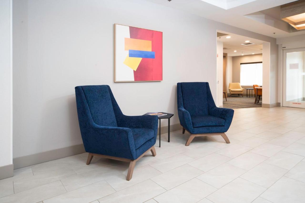 Holiday Inn Express And Suites Atlanta-Johns Creek By Ihg Esterno foto